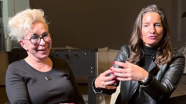 Brigitte und Diana im Video-Testimonial